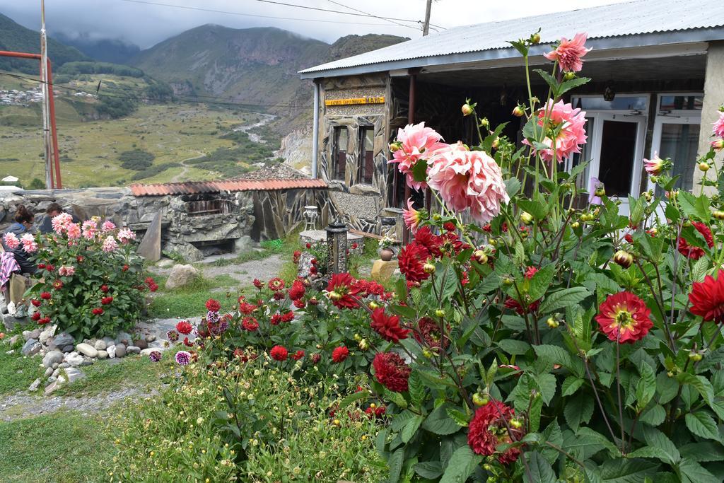 Qusha Guesthouse Meeting In The Mountains And Views Stepancminda Exteriér fotografie